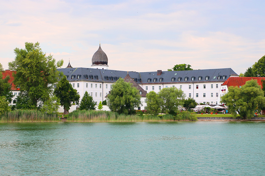 kultur-wochenende-fraueninsel-kloster